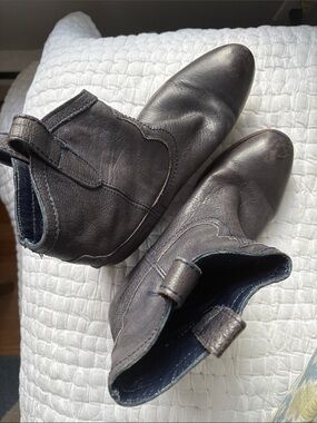 Frye Navy Leather Western Booties